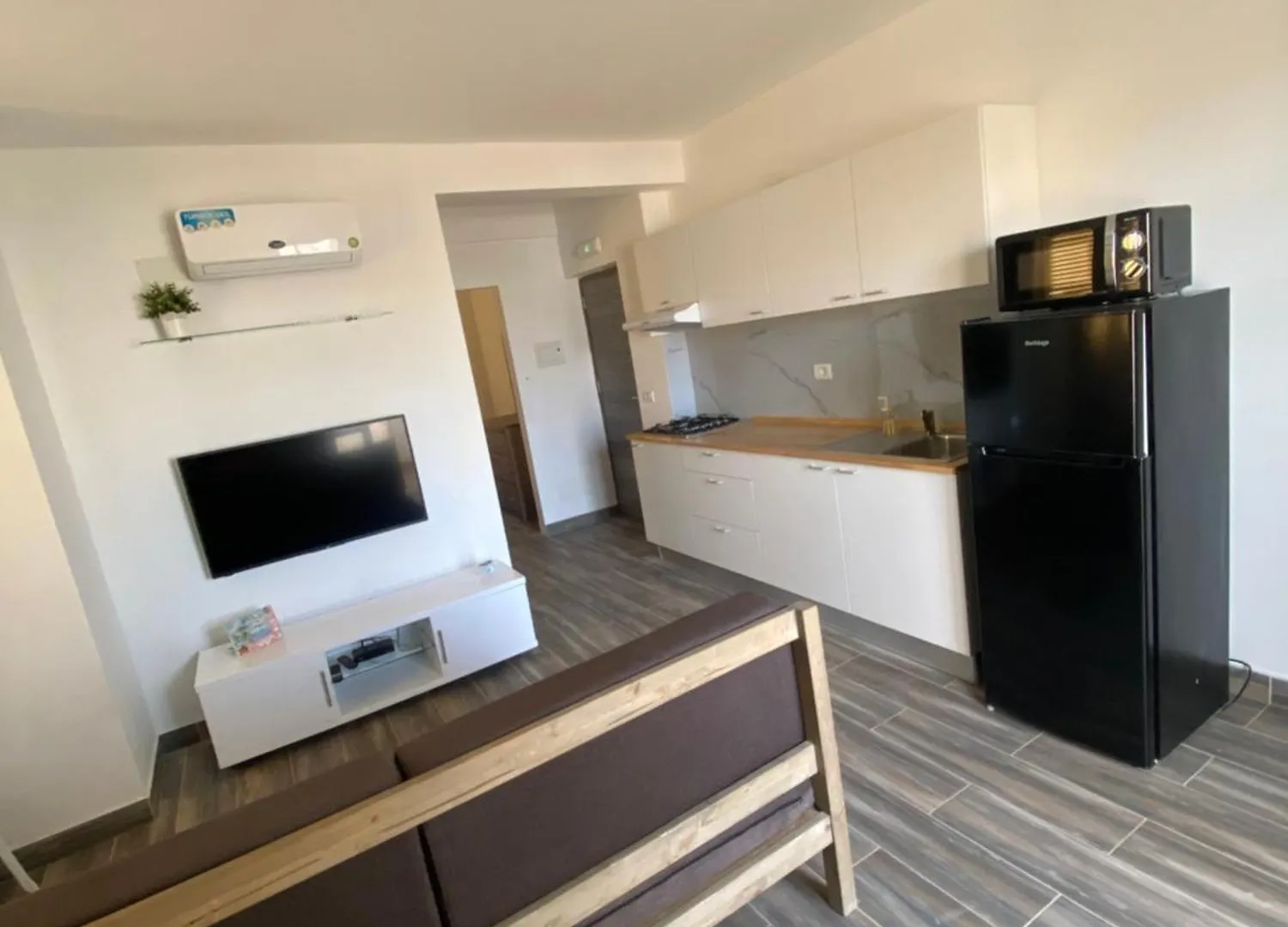 Marira Apartment T1 Santa Maria