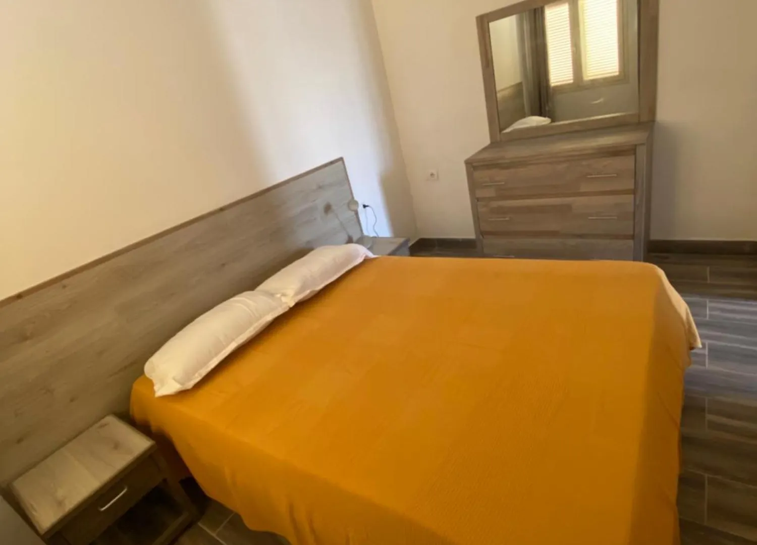 Marira Apartment T1 Santa Maria